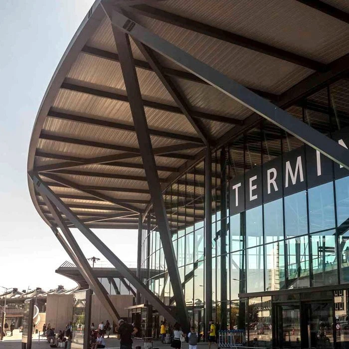 terminal1 lione ingresso 02